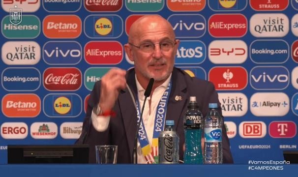 足球178直播在线直播观看-德拉富恩特：我们是世界上最好的，还可以做得更好