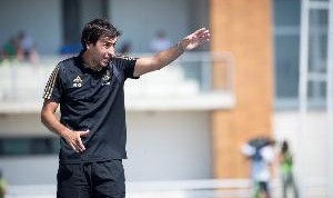 马卡：世俱杯改变皇马选帅计划，索拉里和劳尔成为临时主帅人选